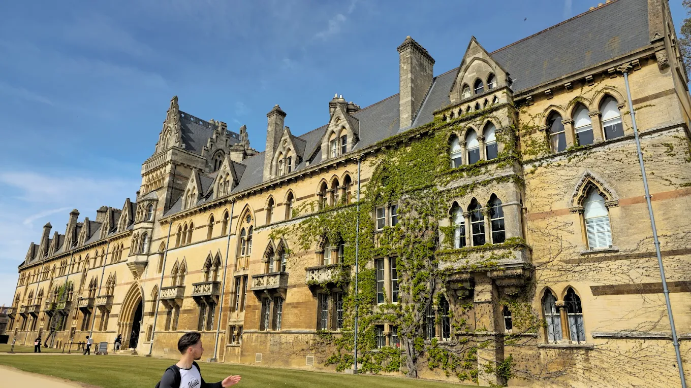 Massachusetts Institute of Technology (MIT)